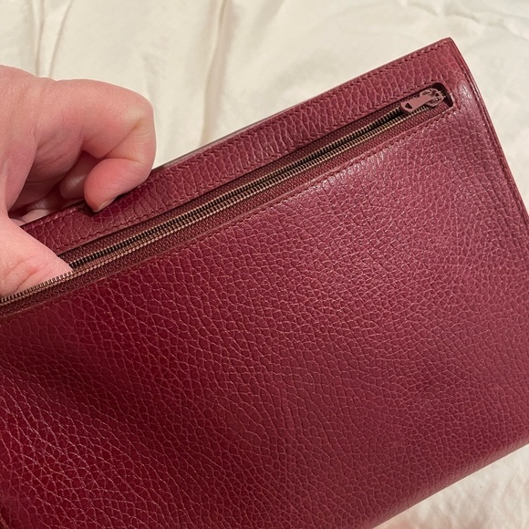 Authentic Cartier bag/organizer. So many pockets EUC dust cloth and box included - Picture 8 of 11